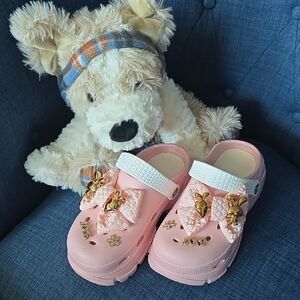 Cute Pink Bow Clog Sandals – Kawaii Ribbon Crocs Style, Bling Gold Charm Shoes,